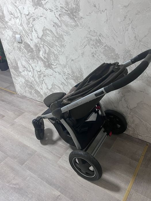 Продам коляску в хорошем состоянии