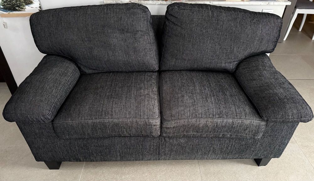 Set canapele de 3 locuri si de 2 locuri