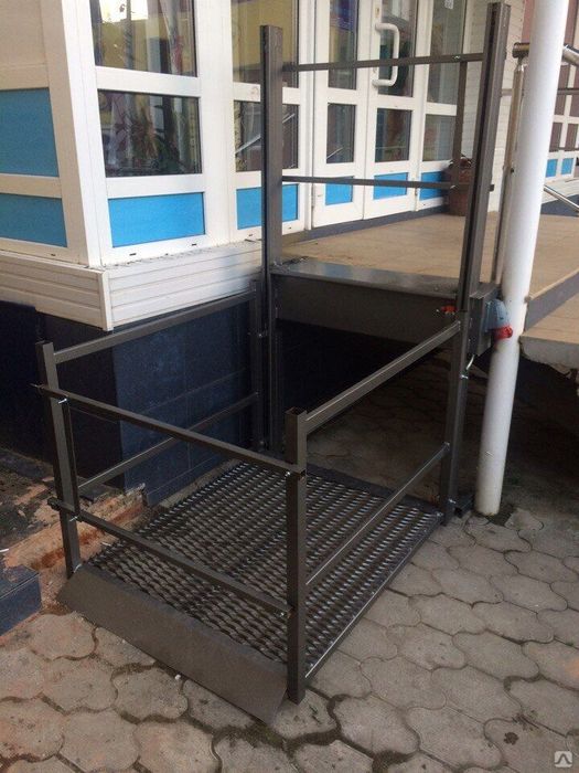 Вертикальные подъемники ( пандусы ) для инвалидов