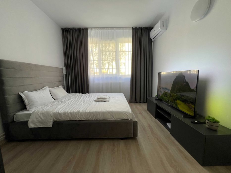 Chirie Mangalia - STM Studio