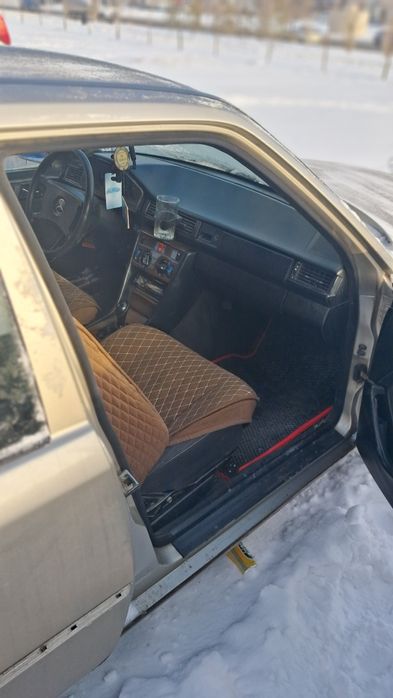 Мерседес 124 классика