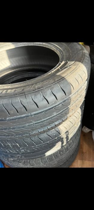 Продам шины комплект 55 тысяч торг.
