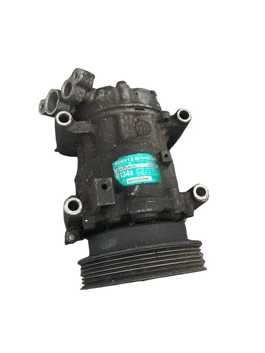 Compresor Ac Renault Symbol I [ 1998 - 2008 ] 8200315744