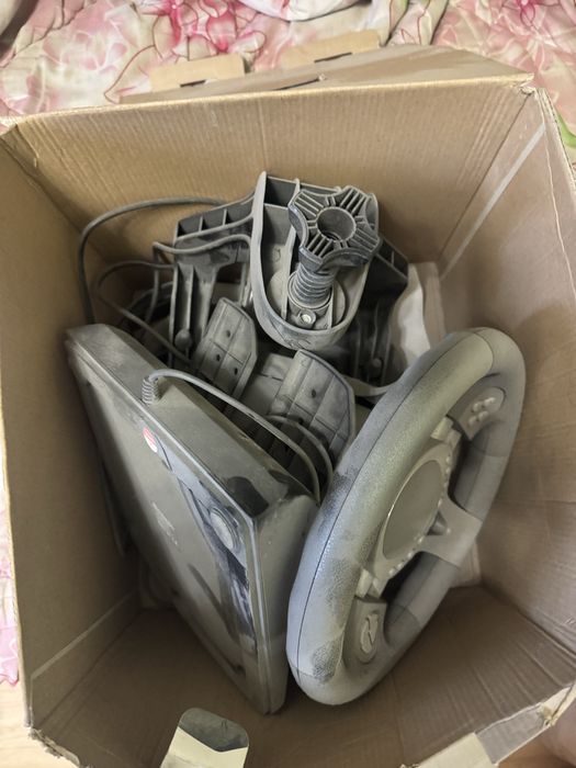 Продам игровой руль