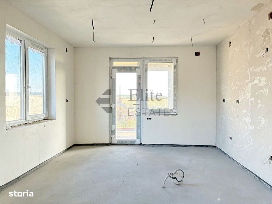 Casa 4 camere de vanzare in Cihei | Panouri fotovoltaice