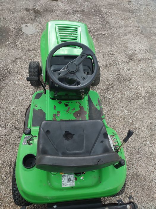 Трактор 11.5 к.с със косилен апарат