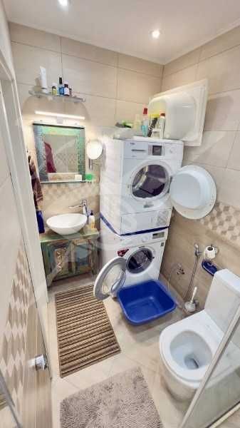 Продава се Тристаен апартамент в Бургас, Сарафово - 99 кв.м за 1990 €/кв.м - Снимка #3