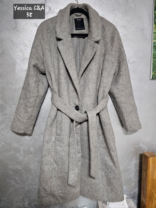 Vând palton damă 38