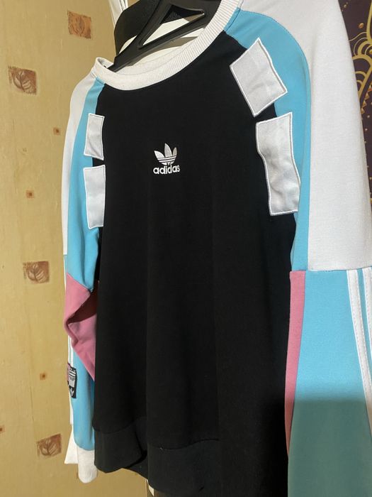 Адидас срочно мужская