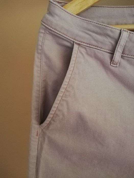 Vând blug damă, culoare roz pal prăfuit, skinny, mărimea 40