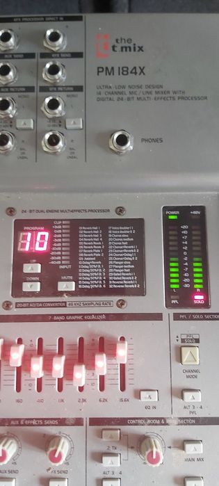 Vând mixer activ The tmix 184x