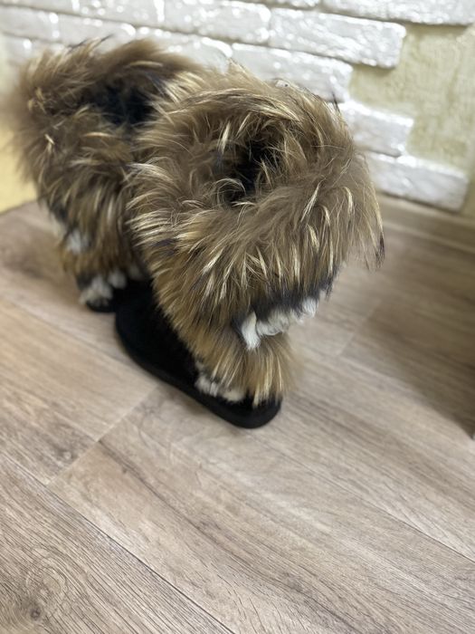 Продам натуральные угги