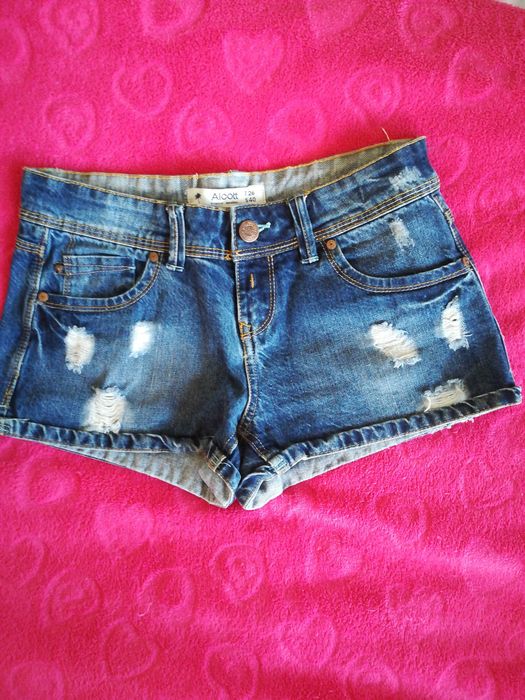 Къси дънкови панталонки