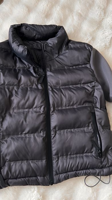 Куртка на весну от Зара