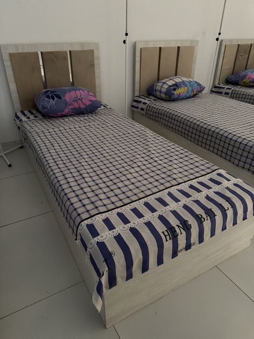 1 kishilik spalniy krovat 2 dona