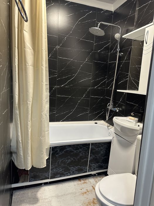 Посуточно 1 комнатная! ЦЕНТР