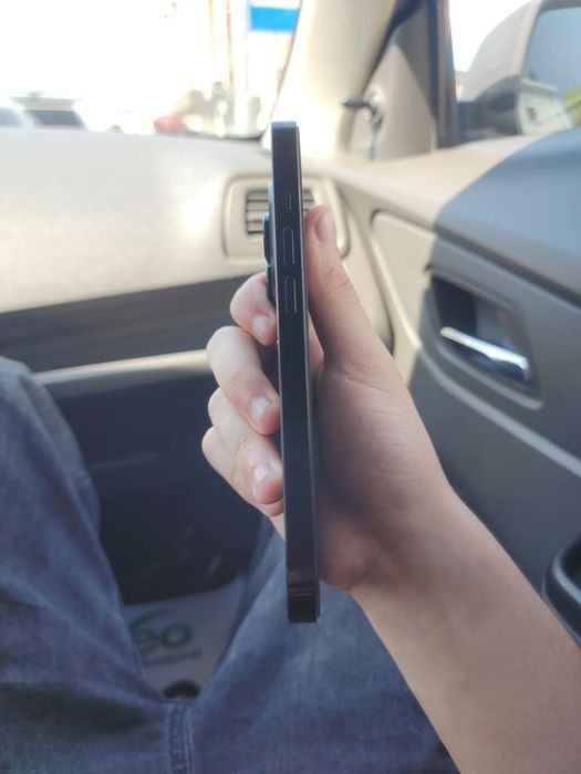iPhone 14pro 76 yomkist