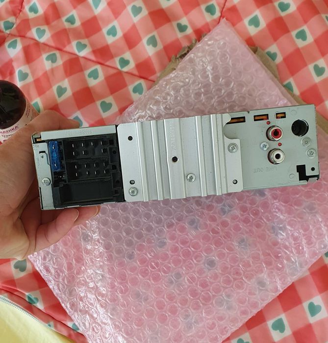 Радио за кола JVC със CD ROM