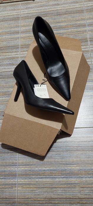 Обувки от естествена кожа