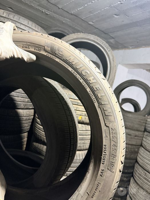 MICHELIN PRIMACY 4 235/45/19 4 ta birxil