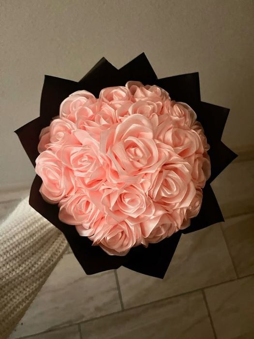 Атласные розы , новинки