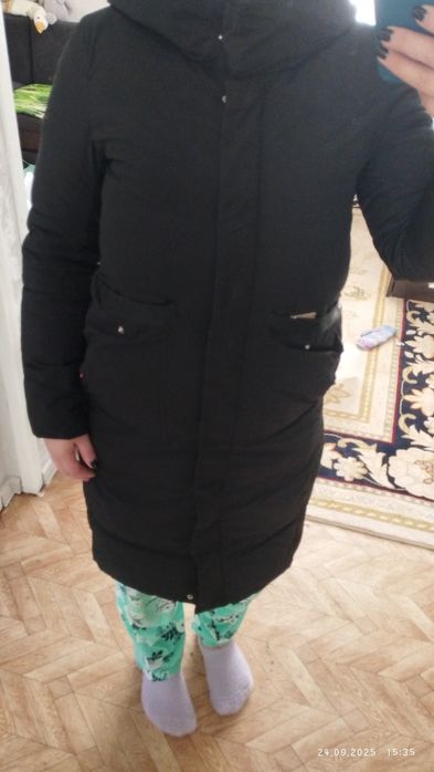 Продам женскую куртку