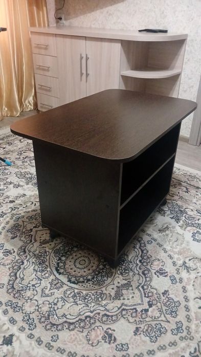 Стол журнальный 85×55×60. Венге.