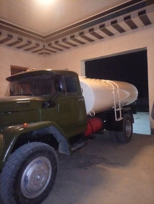 zil 131 srochni sotiladi