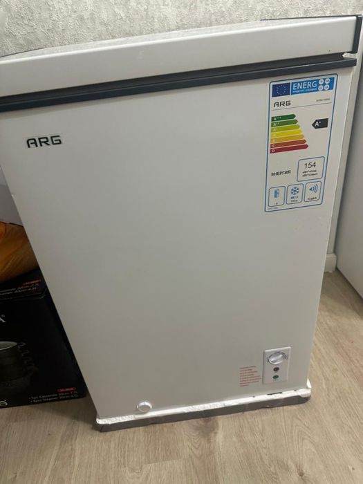Морозильник ARG BC/BD-100W2 111 л белый .