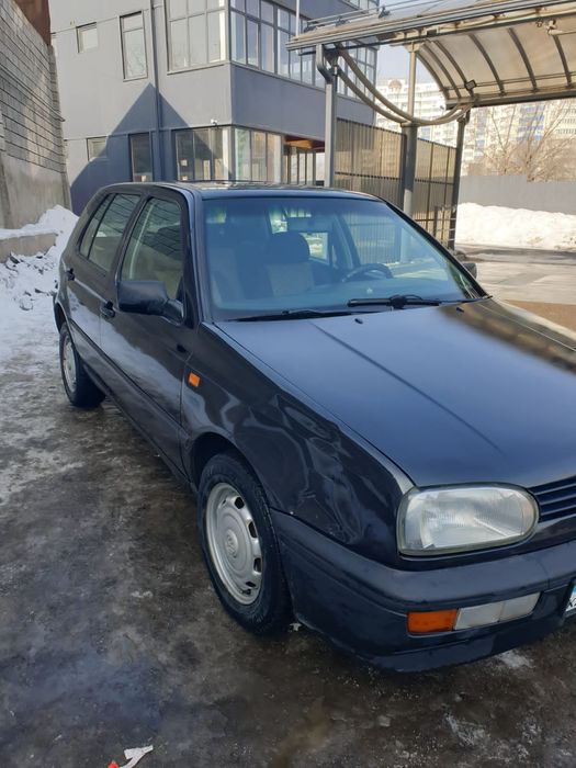 Продам гольф 3 1.6 абу
