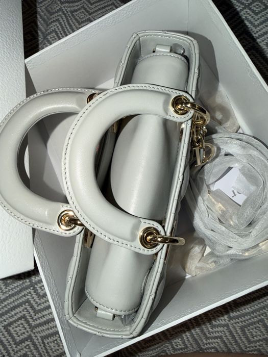 Dior чанта нова
