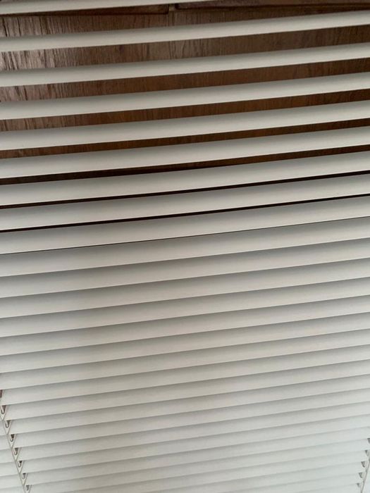 Jaluzele orizontale Aluminiu ALB