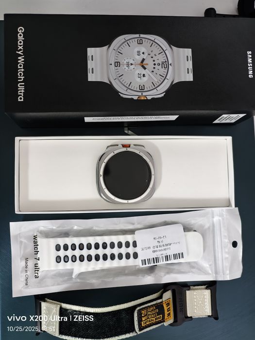 Samsung Galaxy Watch Ultra, 47mm, LTE, Titanium White

Ceasul este fol