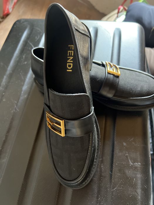 Новый туфли  женский