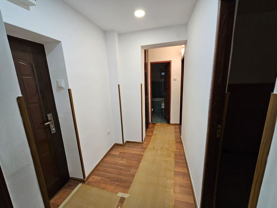 Vând apartament zona tabaci
