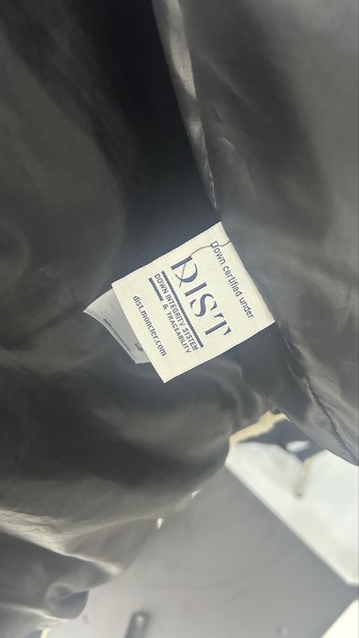 Geaca Moncler…….