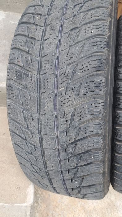 Зимни гуми NOKIAN 215 55 18  99V XL SUV