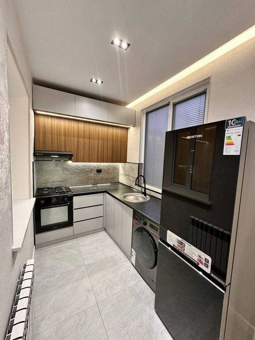 R1 Сдаётся 2/2/9 квартира на Юнусабадском ор-р Метро Юнусабад