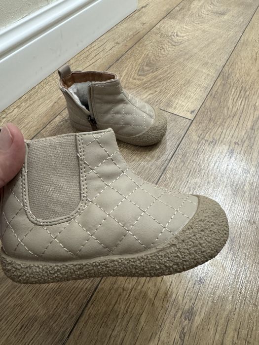 Ботинки с утеплением