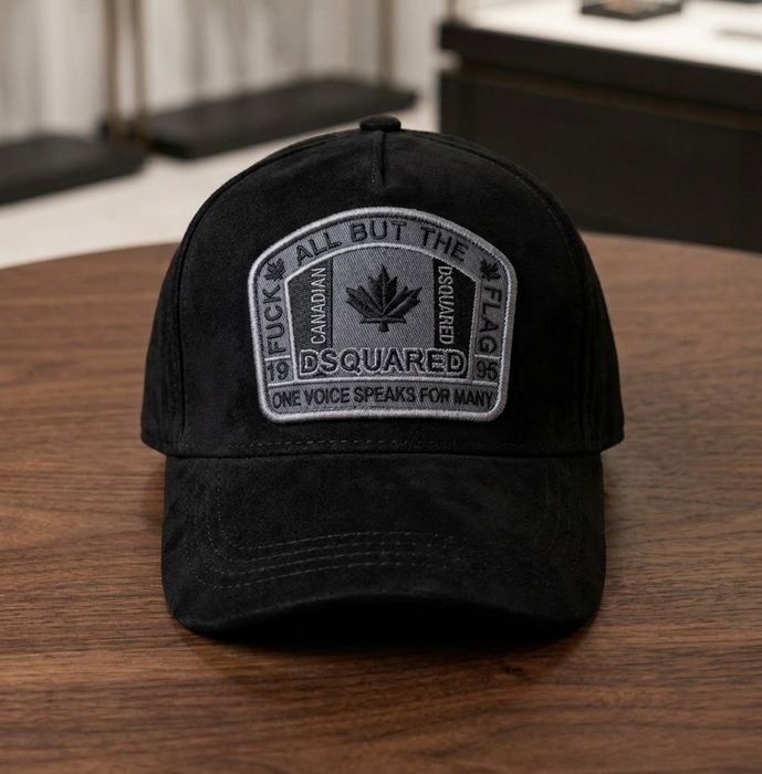 Șapca dsquared2 nouă,