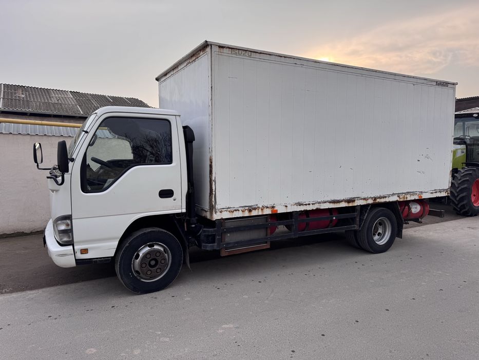 Isuzu  nqr 2014 tozza sotiladi