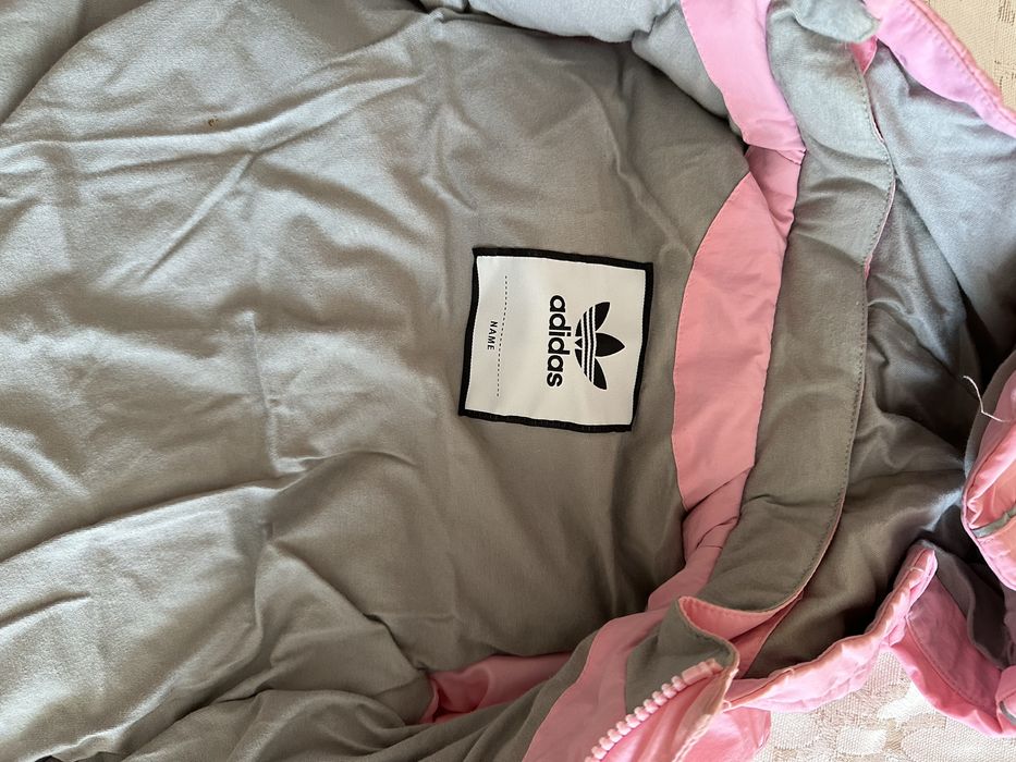 Продам детскую куртку