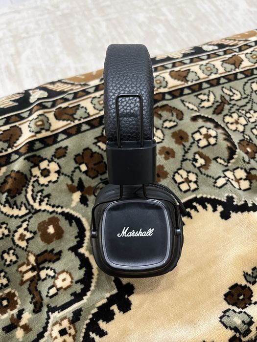 Наушики Marshall Major IV