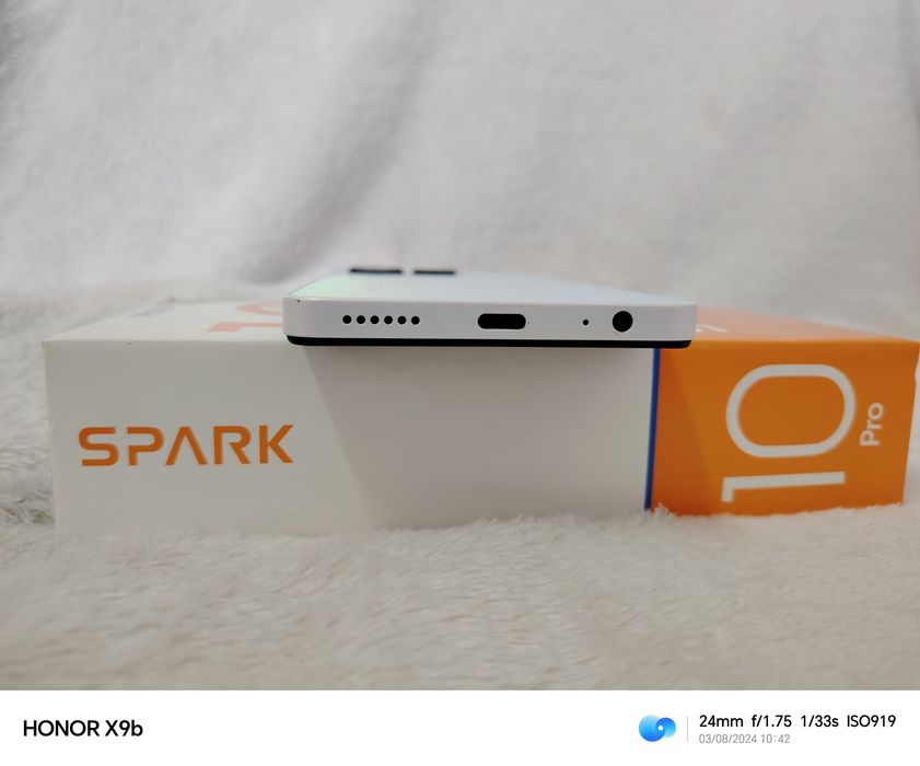 TECNO SPARK 10 pro 8/128GB rom+16GB ram