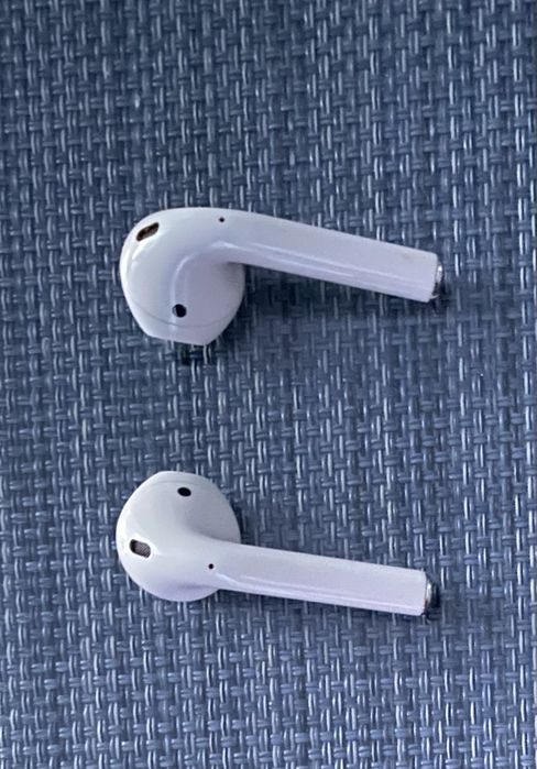 Слушалки  AirPods 2