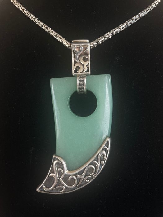 сребърн  925  синджир  с висулка., нефрит