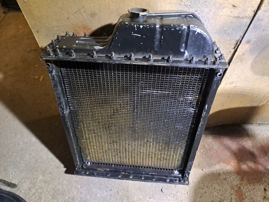 Водяной радиатор Мтз 83