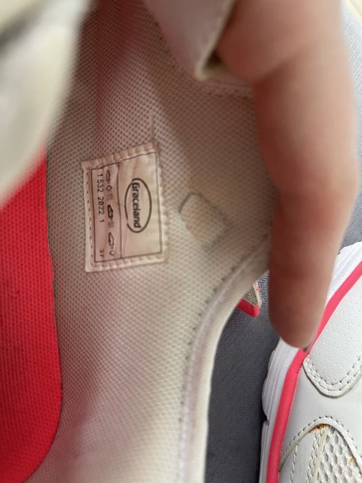 продам, размер 37