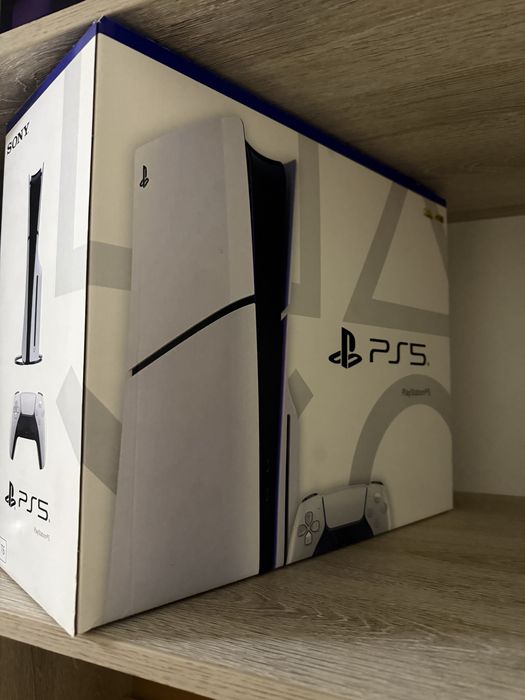 PS5 продам новый