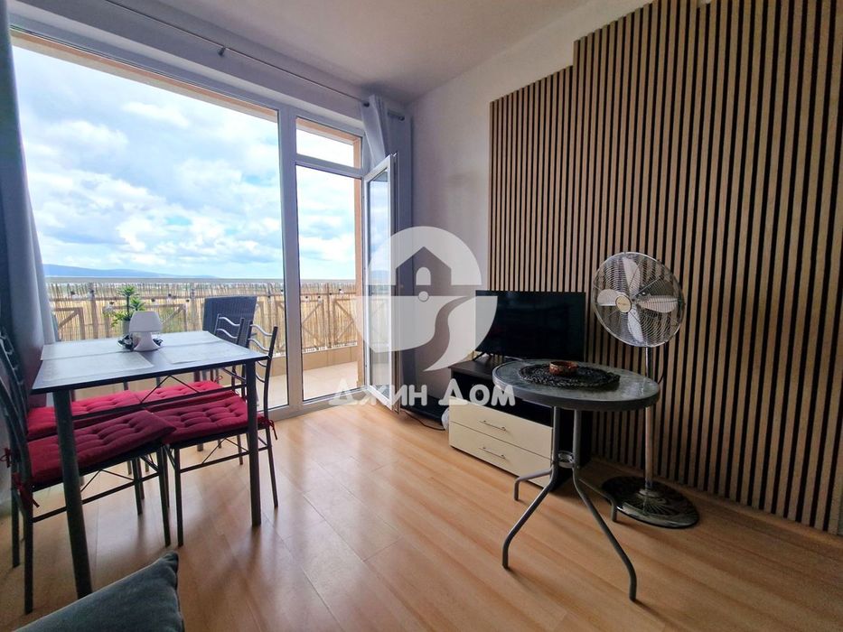 Продава се Двустаен апартамент в к.к. Слънчев бряг - 47 кв.м за 650 €/кв.м - Снимка #2